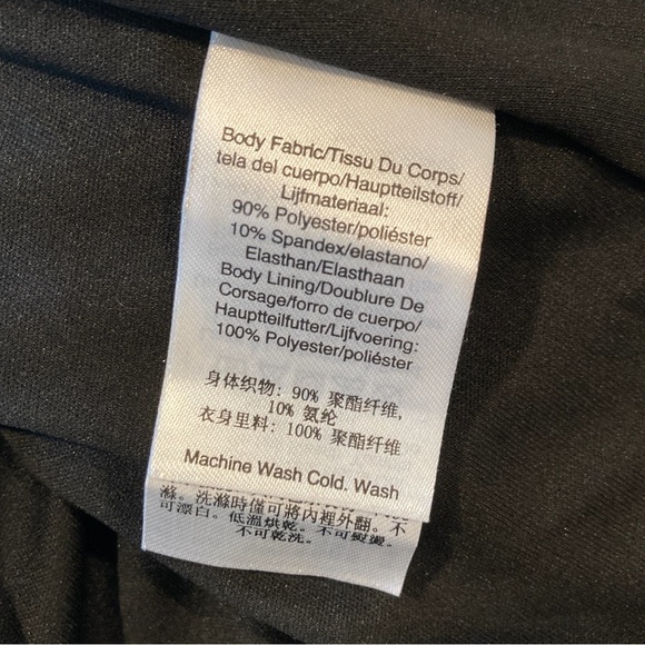 Donna Karan New York asymmetric long sleeve velvet gown - Picture 9 of 10